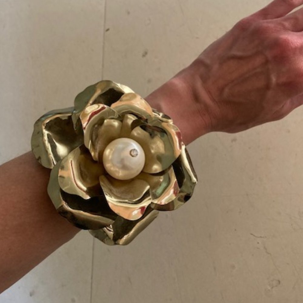 Camellia bracelet